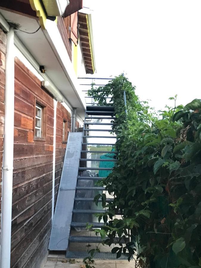 Villa Soleil De Surgy Sainte-Anne  Eksteriør billede